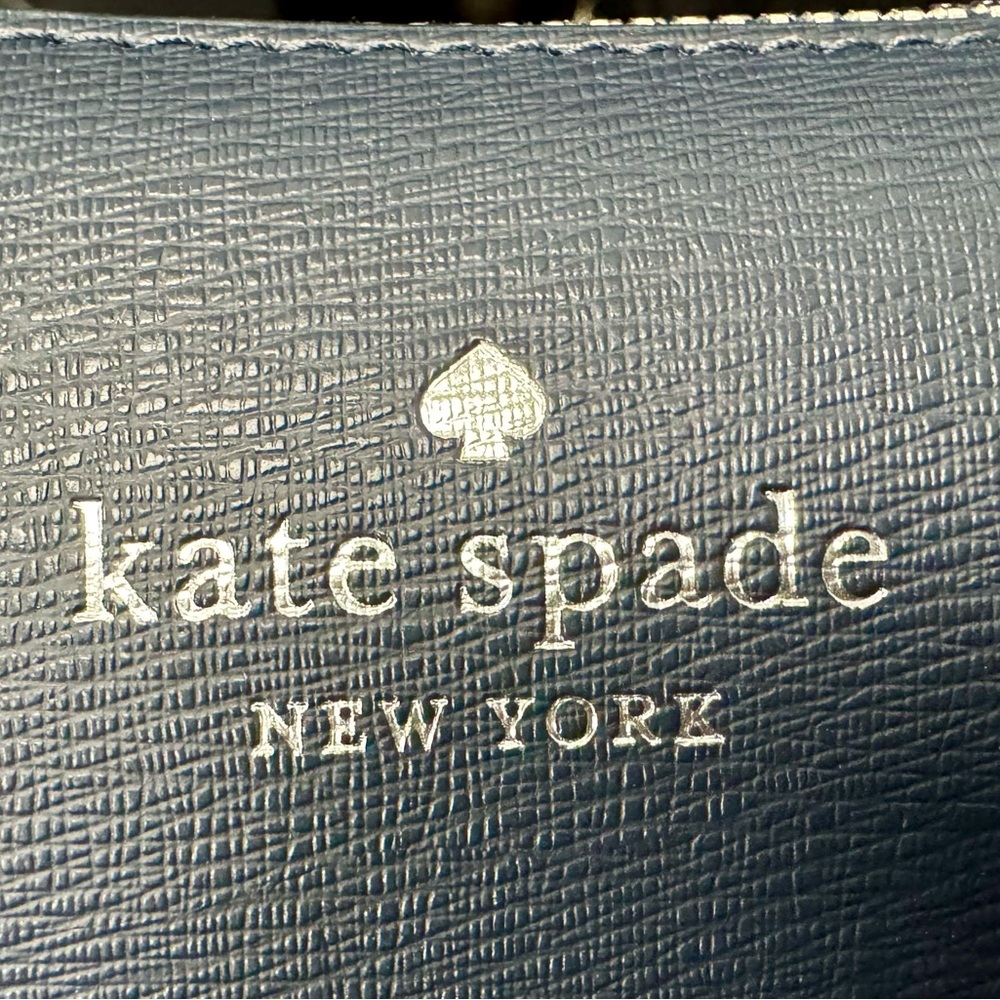 NWT Kate Spade Ginnie Medium Crossbody Bag. Navy Blue - Picture 4 of 7